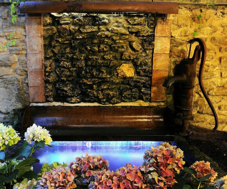 Hostal Le Vieux Bistrot