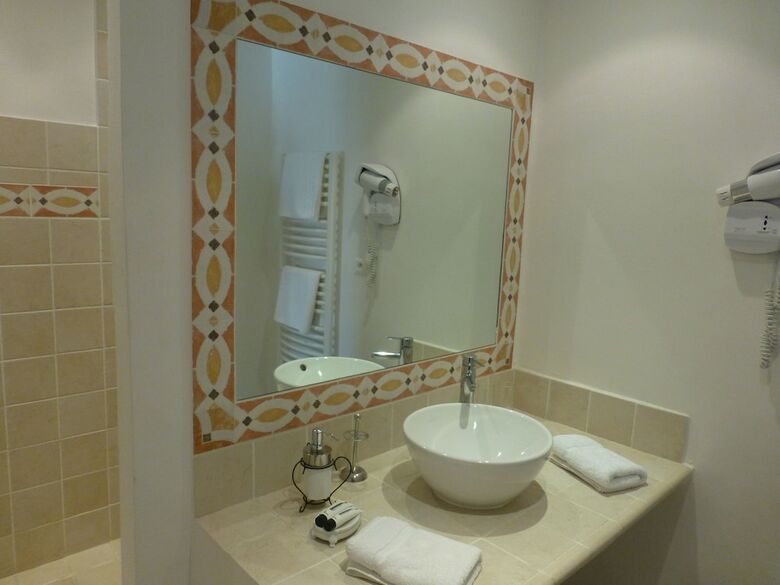 Hostal Le Vieux Bistrot