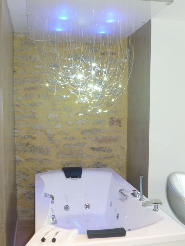 Hostal Le Vieux Bistrot