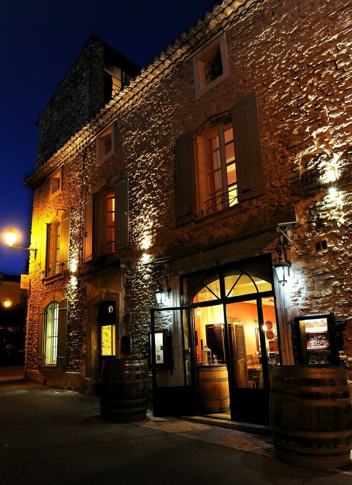 Hostal Le Vieux Bistrot