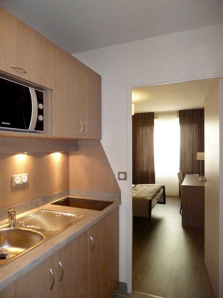 Aparthotel Residhome Du Th��tre