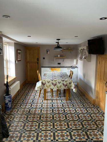 Yorkshire Coast, Three Bed Cottage, Parking Garden