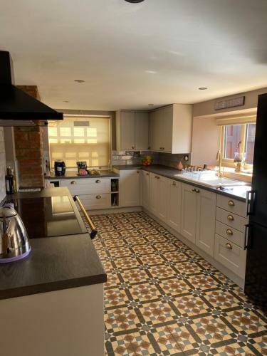 Yorkshire Coast, Three Bed Cottage, Parking Garden