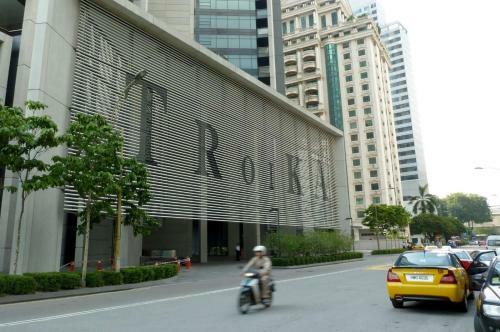 Exclusive The Troika Luxury Apartment