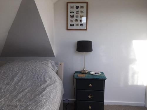 Attic Room With Parking, Shrewsbury