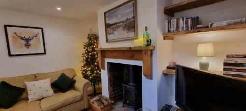 Charming 3 Bed Cottage With Beautiful Rural Views