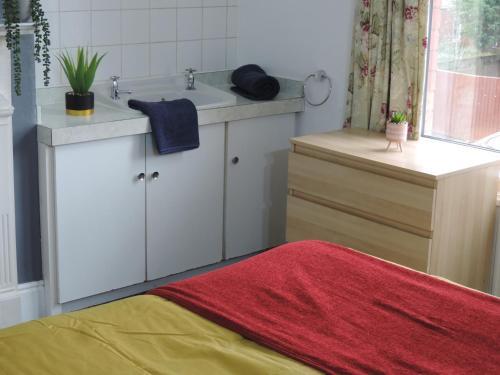 Palmerston House, 5 Bed Sleeps 12