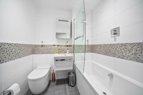 Flat 2 Bridge House Apartments