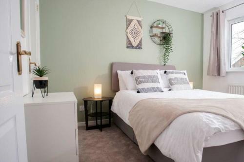 3 Bed Townhouse Stafford