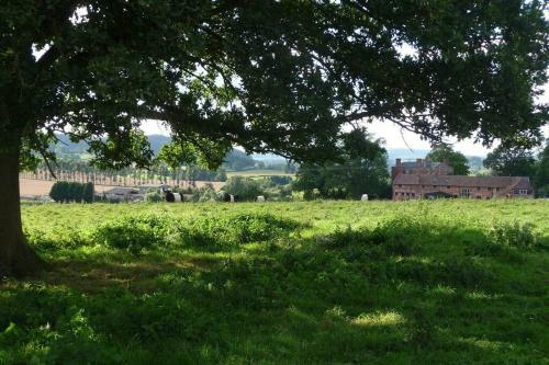 Fabulous Listed Barn With The Best Valley View
