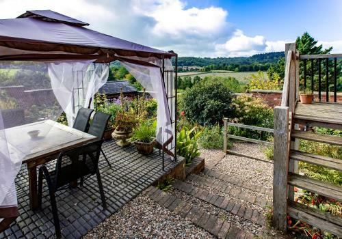 Fabulous Listed Barn With The Best Valley View