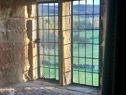 Derbyshire Cottage For 4, 1 Hour Per Day Private Pool Use