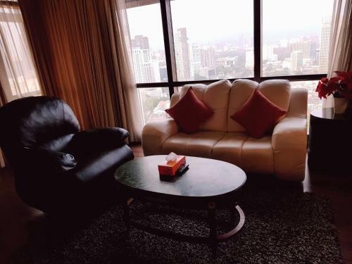 Apartamentos Alpha Service Suites At Times Square Kl