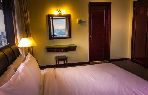 Apartamentos Alpha Service Suites At Times Square Kl