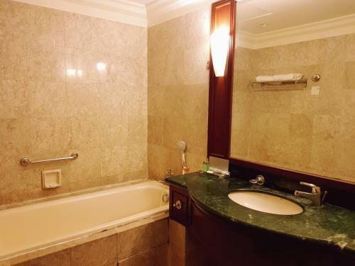 Apartamentos Alpha Service Suites At Times Square Kl