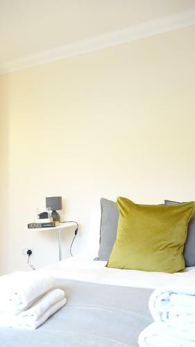 Heathrow Ensuite Rooms