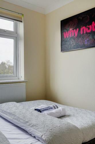 Apartamento Modern 4 Bedroom House In Heathrow, London