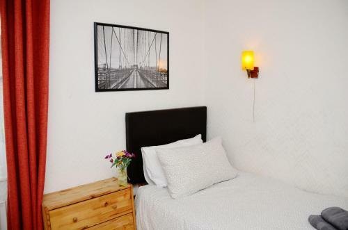 Dreams Serviced Accommodation- Staines/heathrow