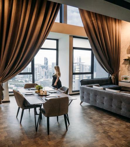 Hotel Expressionz Suites By V&c
