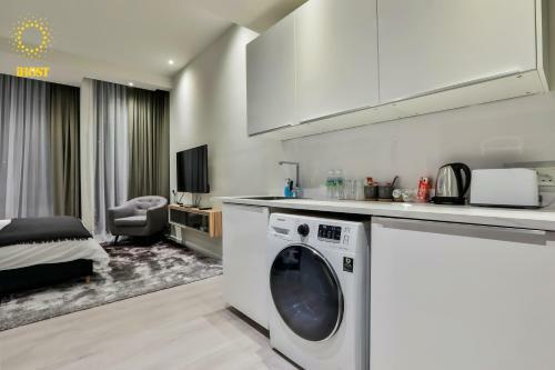 Hotel Expressionz Suites By V&c