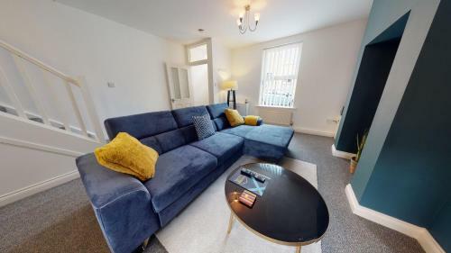 Suffolk House 3 Or 6 Bed Setup Workstays Uk