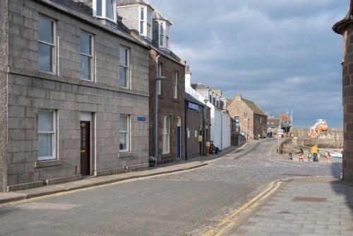Stonehaven Ground Floor Home With A Spectacular Harbour View.