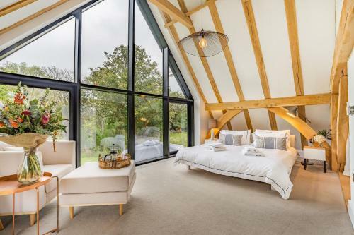 Tithe Barn 10 Guests