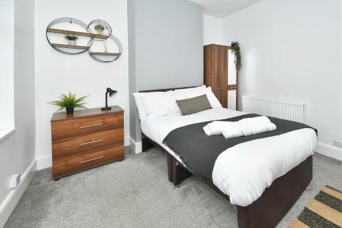 4br With Wardrobes!city Centre!monthly Stay