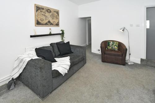 4br With Wardrobes!city Centre!monthly Stay
