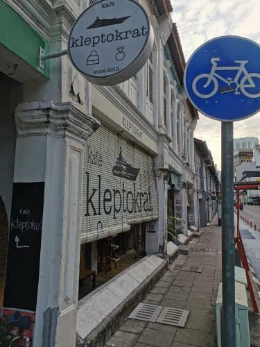 Albergue Mingle Highstreet