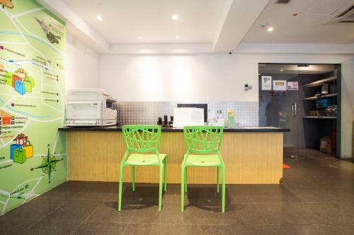 Oyo 1003 Rich Calton Hotel