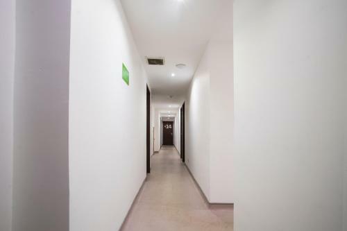 Oyo 1003 Rich Calton Hotel