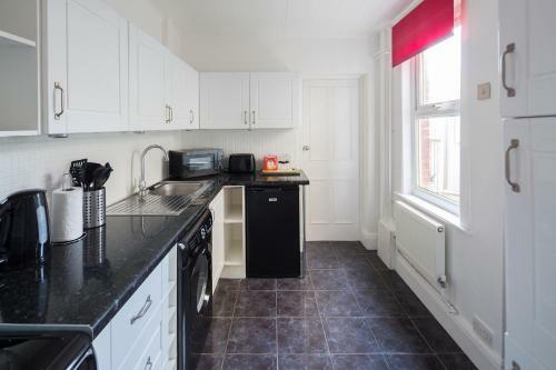 Cecil House