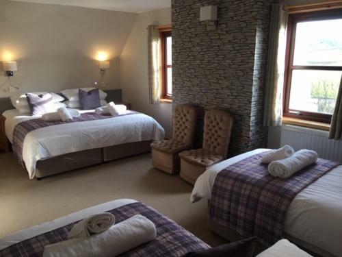 Standing Stones Hotel
