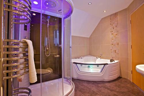 Standing Stones Hotel