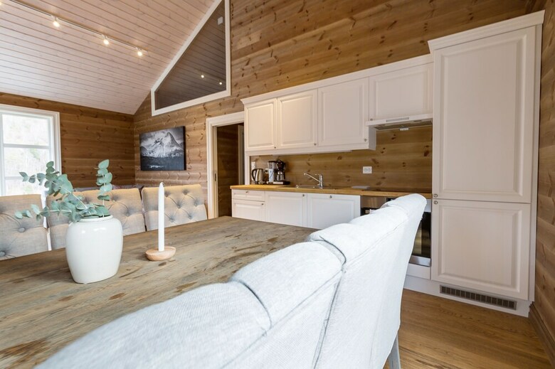Lodge Stranda Booking