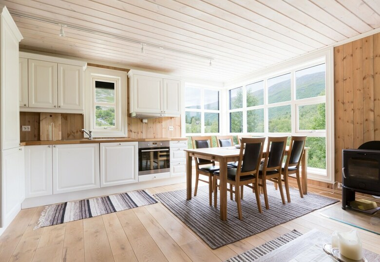Lodge Stranda Booking