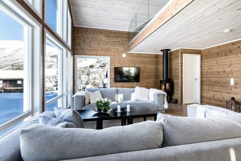 Lodge Stranda Booking