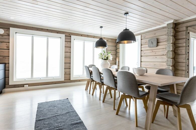Lodge Stranda Booking