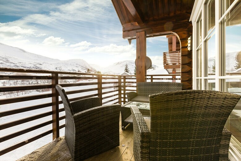 Lodge Stranda Booking