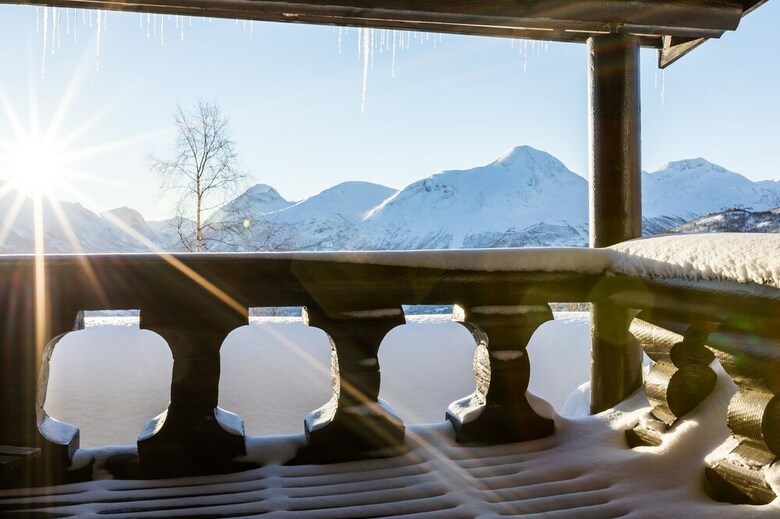 Lodge Stranda Booking