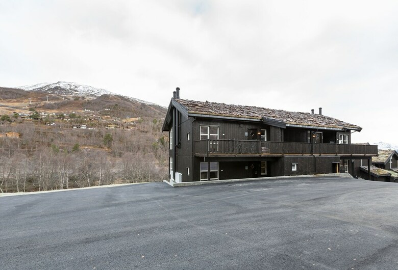Lodge Stranda Booking