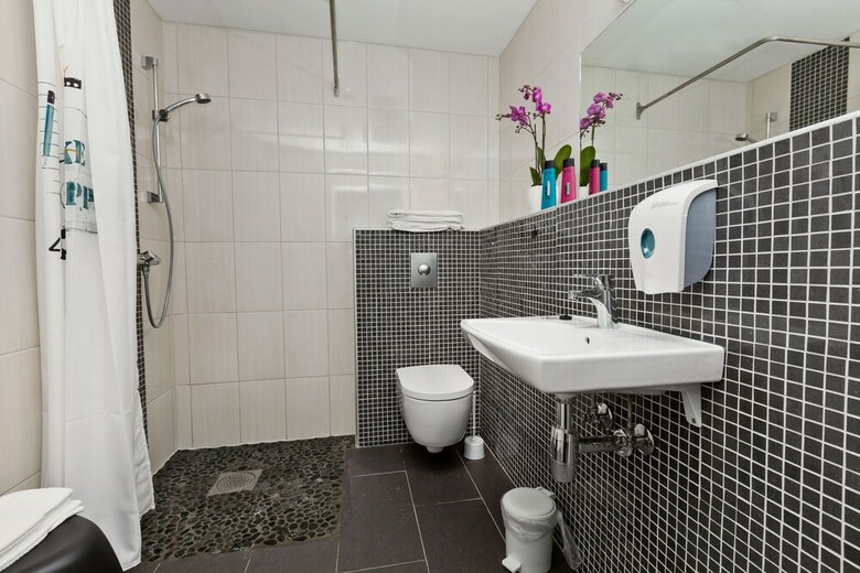 Lodge Stranda Booking