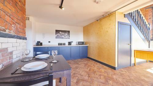No 7 At Simpson Street Apartments