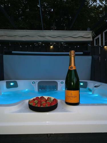 Percy Wood Lodges With Hot Tubs