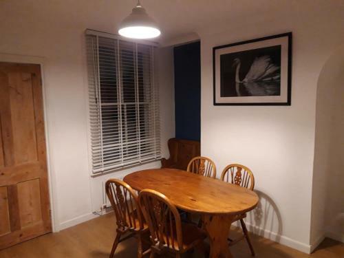 Grove Road Cottages - Group Bookings