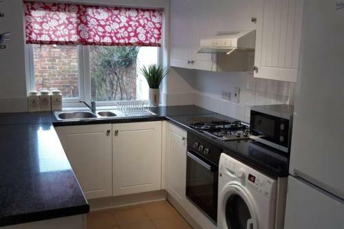 Grove Road Cottages - Group Bookings