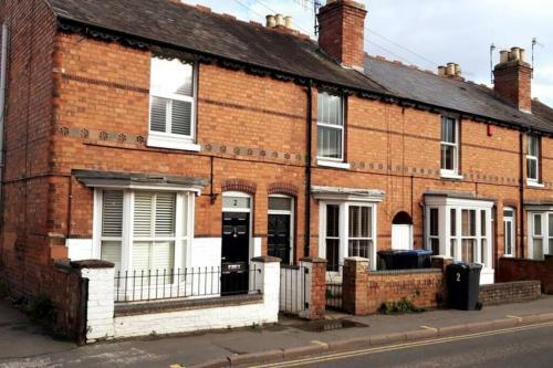 Grove Road Cottages - Group Bookings
