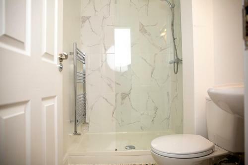 Modern Townhouse Apartment With Free Wifi & Netflix