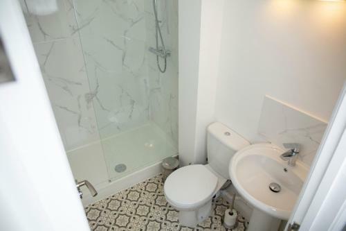 Modern Townhouse Apartment With Free Wifi & Netflix
